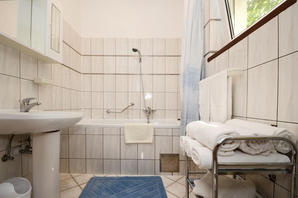 Apartments Tena Poreč Dış mekan fotoğraf