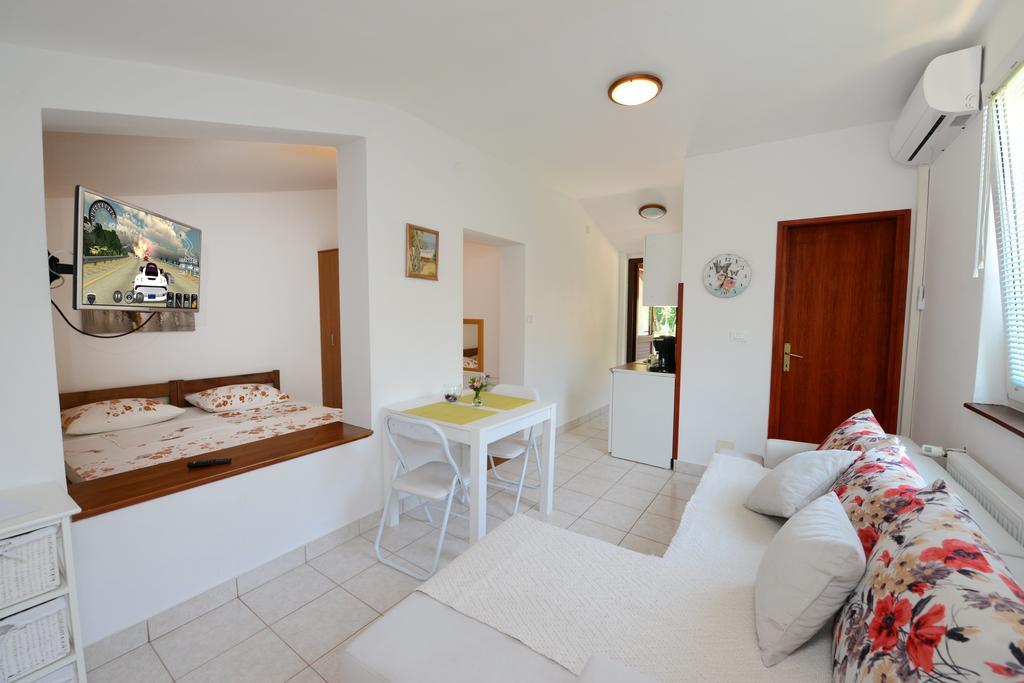 Apartments Tena Poreč Dış mekan fotoğraf