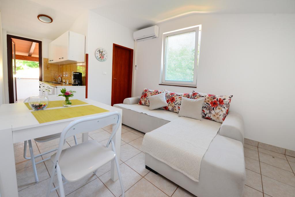 Apartments Tena Poreč Dış mekan fotoğraf